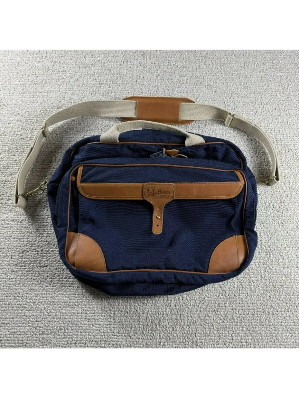 Vintage L.L. Bean Deluxe Duffel Bag Leather Trim Blue Brown